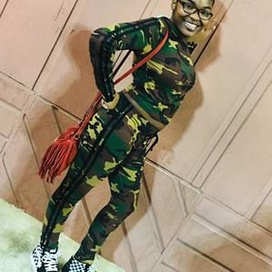 Meet your Posher, Kalika